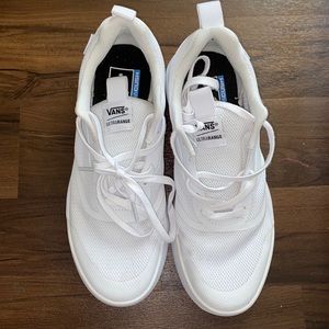 Vans Ultra Range sneakers
